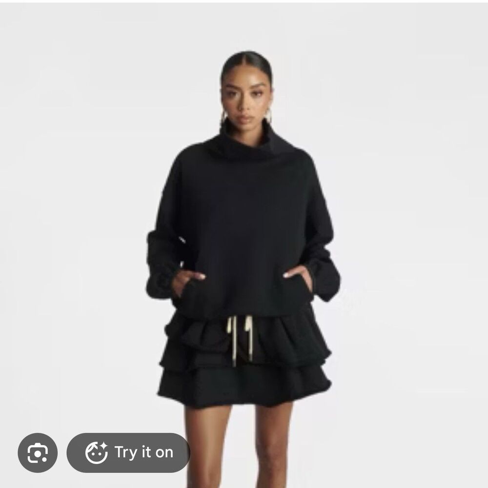 NWT KBB by Kahlana ‘The Funnel Sweatshirt’